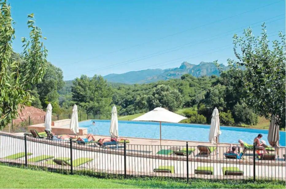 Joli F2 Saint Endreol Hameau Palayson Var La Motte Екстериор снимка